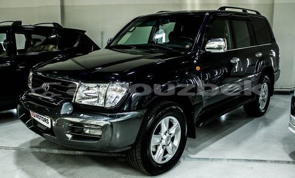 Buy Import Toyota Land Cruiser Black Car in Tashkent in Toskent