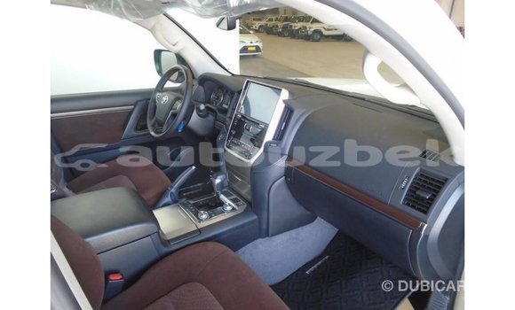 Buy Import Toyota Land Cruiser Other Car in Import - Dubai in Andijon Buy Import Toyota Land Cruiser Other Car in Import - Dubai in Andijon