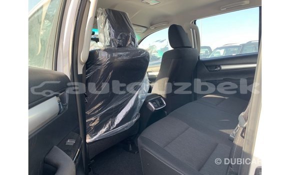Buy Import Toyota Hilux White Car in Import - Dubai in Andijon Buy Import Toyota Hilux White Car in Import - Dubai in Andijon