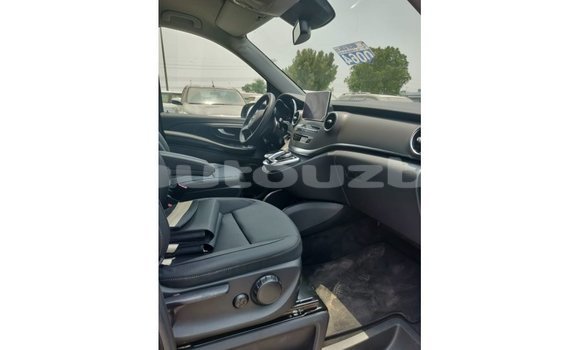 Buy Import Mercedes-Benz 250 Black Car in Import - Dubai in Andijon Buy Import Mercedes-Benz 250 Black Car in Import - Dubai in Andijon