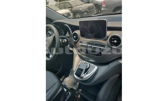 Buy Import Mercedes-Benz 250 Black Car in Import - Dubai in Andijon Buy Import Mercedes-Benz 250 Black Car in Import - Dubai in Andijon