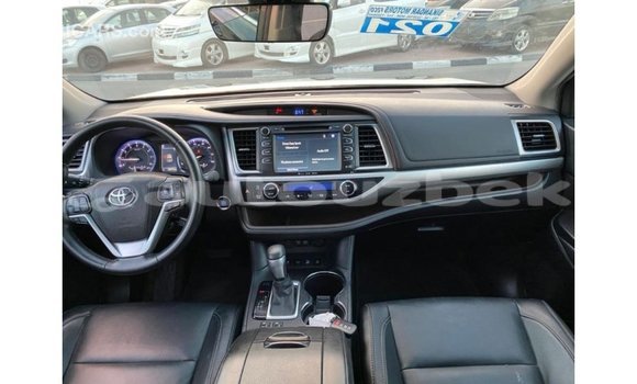 Buy Import Toyota Highlander Black Car in Import - Dubai in Andijon Buy Import Toyota Highlander Black Car in Import - Dubai in Andijon