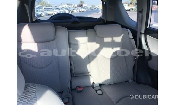 Buy Import Toyota 4Runner White Car in Import - Dubai in Andijon Buy Import Toyota 4Runner White Car in Import - Dubai in Andijon
