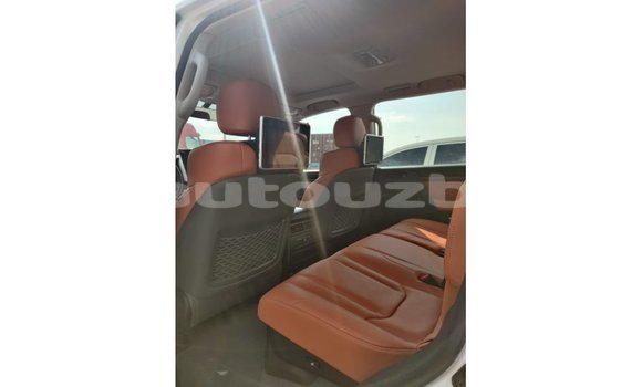 Buy Import Toyota Land Cruiser White Car in Import - Dubai in Andijon Buy Import Toyota Land Cruiser White Car in Import - Dubai in Andijon