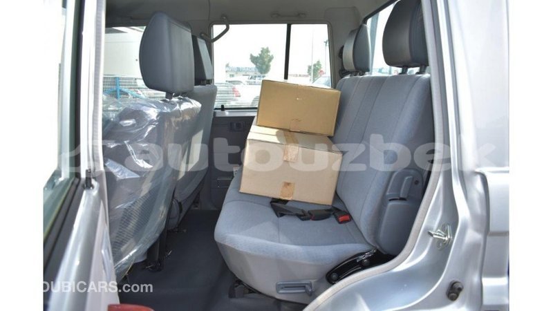 Big with watermark toyota land cruiser andijon import dubai 1817
