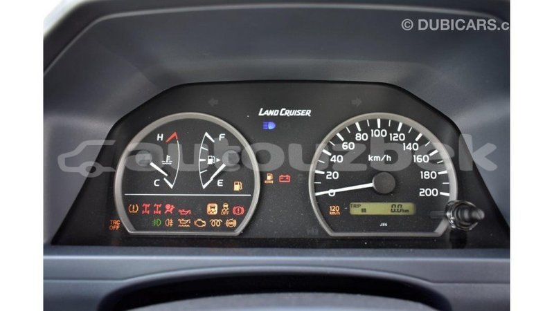Big with watermark toyota land cruiser andijon import dubai 1817