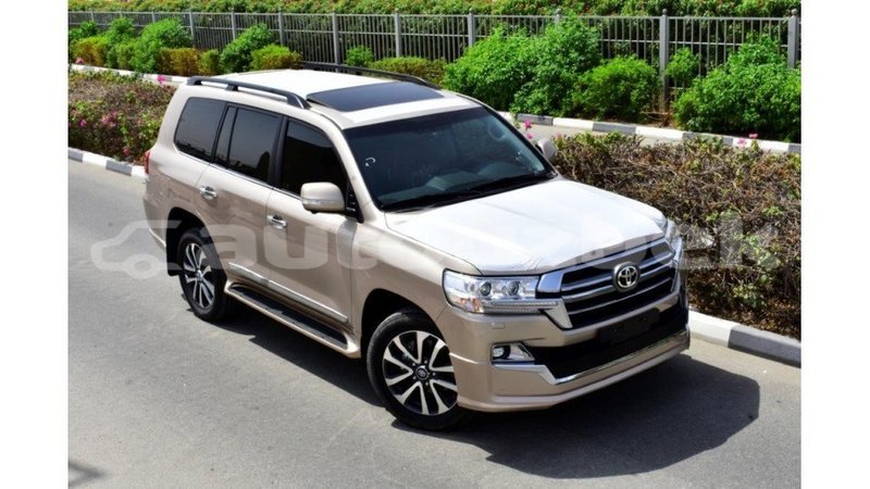 Big with watermark toyota land cruiser andijon import dubai 1819