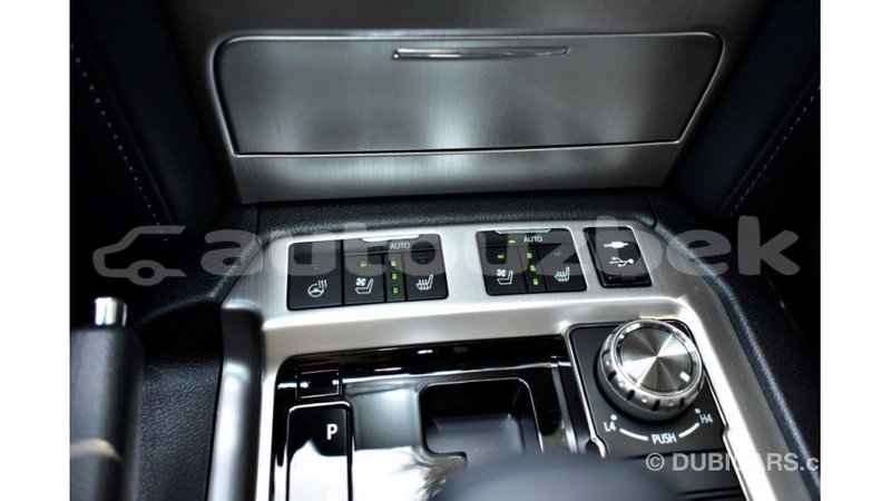 Big with watermark toyota land cruiser andijon import dubai 1819