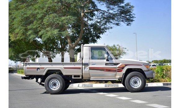 Buy Import Toyota Land Cruiser Other Car in Import - Dubai in Andijon Buy Import Toyota Land Cruiser Other Car in Import - Dubai in Andijon