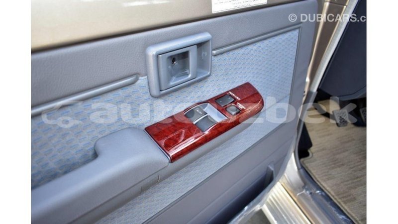 Big with watermark toyota land cruiser andijon import dubai 1820