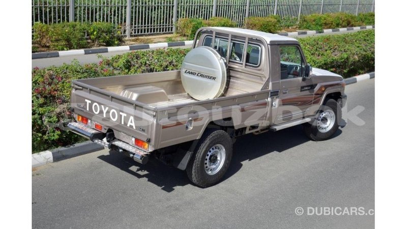 Big with watermark toyota land cruiser andijon import dubai 1820