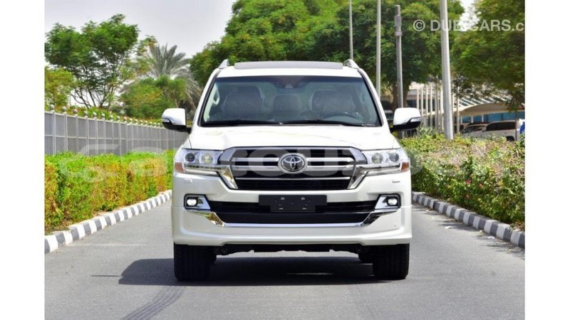 Big with watermark toyota land cruiser andijon import dubai 1823