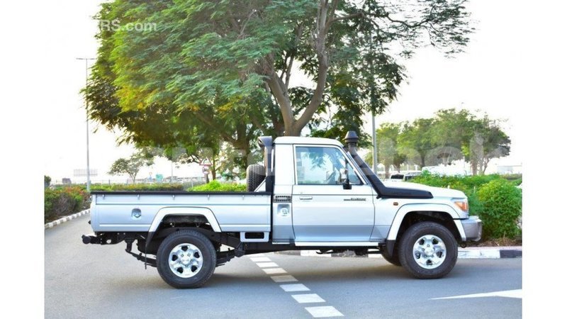 Big with watermark toyota land cruiser andijon import dubai 1825