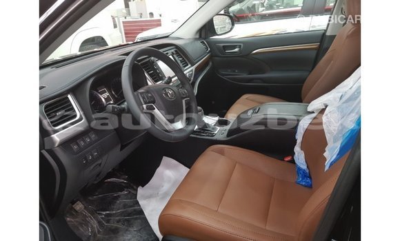 Buy Import Toyota Highlander Black Car in Import - Dubai in Andijon Buy Import Toyota Highlander Black Car in Import - Dubai in Andijon