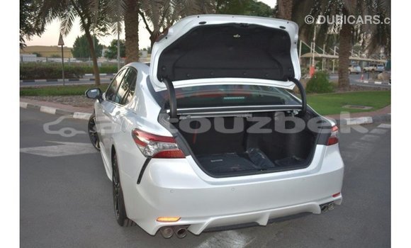 Buy Import Toyota Camry White Car in Import - Dubai in Andijon Buy Import Toyota Camry White Car in Import - Dubai in Andijon