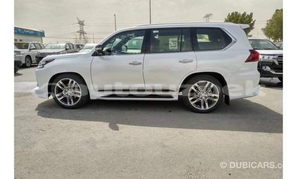 Buy Import Lexus LX White Car in Import - Dubai in Andijon Buy Import Lexus LX White Car in Import - Dubai in Andijon