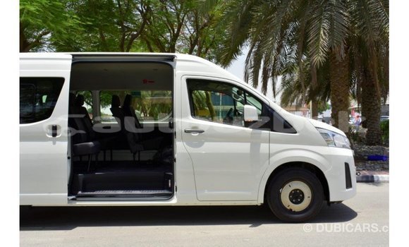 Buy Import Toyota Hiace White Car in Import - Dubai in Andijon Buy Import Toyota Hiace White Car in Import - Dubai in Andijon