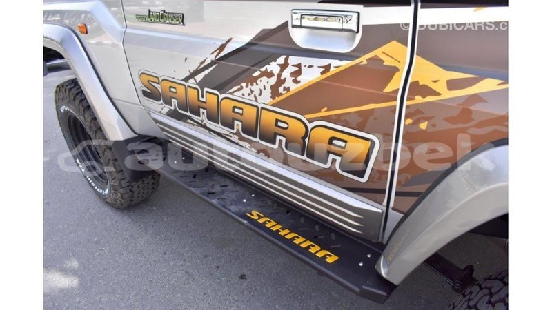 Big with watermark toyota land cruiser andijon import dubai 1830