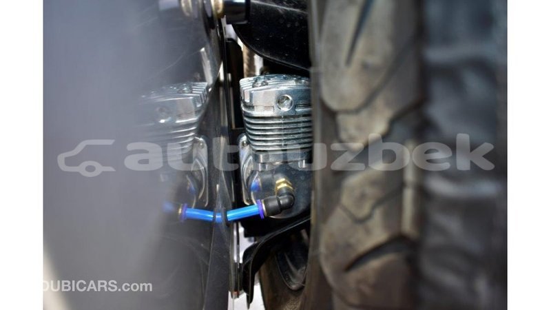 Big with watermark toyota land cruiser andijon import dubai 1830