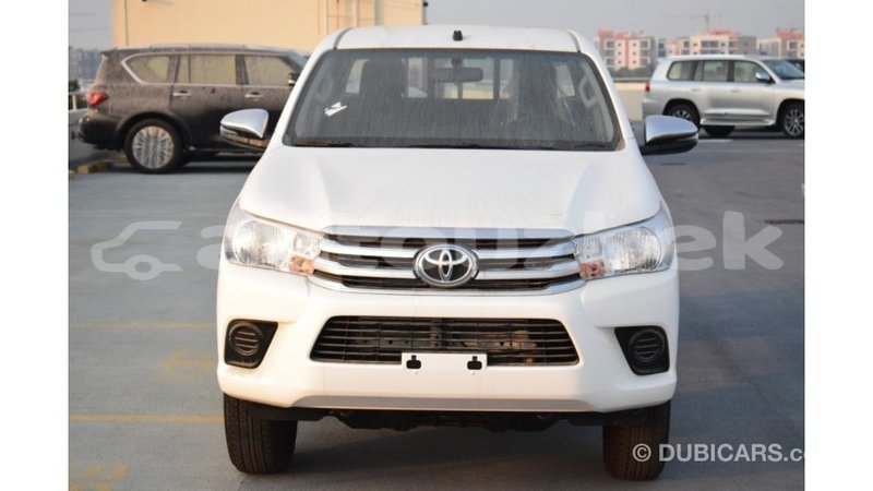 Big with watermark toyota hilux andijon import dubai 1833