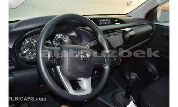 Buy Import Toyota Hilux White Car in Import - Dubai in Andijon Buy Import Toyota Hilux White Car in Import - Dubai in Andijon