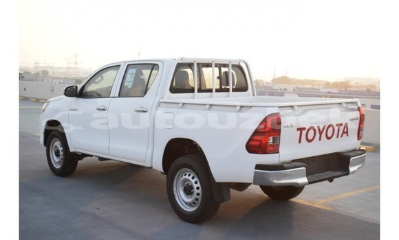 Buy Import Toyota Hilux White Car in Import - Dubai in Andijon Buy Import Toyota Hilux White Car in Import - Dubai in Andijon