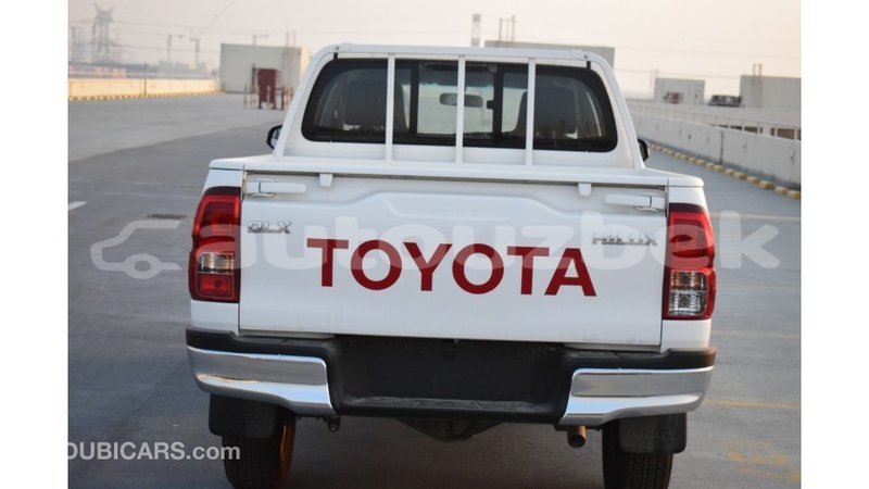 Big with watermark toyota hilux andijon import dubai 1833