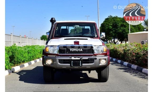 Buy Import Toyota Land Cruiser Red Car in Import - Dubai in Andijon Buy Import Toyota Land Cruiser Red Car in Import - Dubai in Andijon