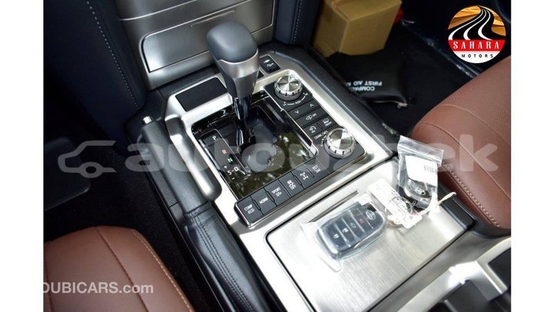 Big with watermark toyota land cruiser andijon import dubai 1836