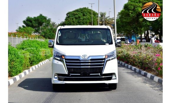 Buy Import Toyota Granvia White Car in Import - Dubai in Andijon Buy Import Toyota Granvia White Car in Import - Dubai in Andijon