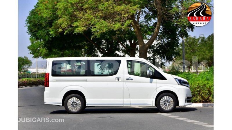 Big with watermark toyota granvia andijon import dubai 1838