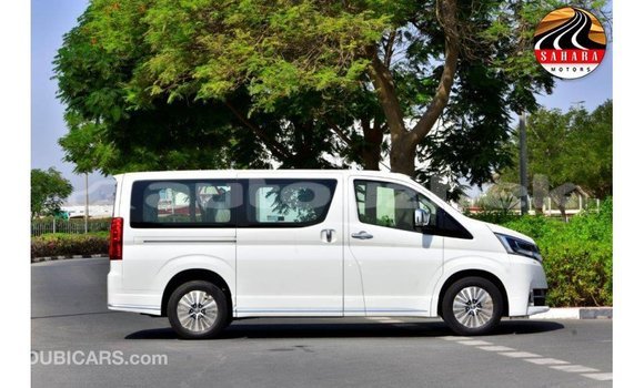 Buy Import Toyota Granvia White Car in Import - Dubai in Andijon Buy Import Toyota Granvia White Car in Import - Dubai in Andijon