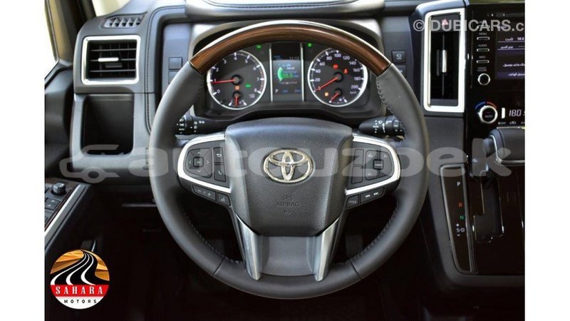 Big with watermark toyota granvia andijon import dubai 1838