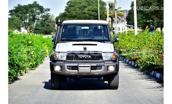 Buy Import Toyota Land Cruiser Other Car in Import - Dubai in Andijon Buy Import Toyota Land Cruiser Other Car in Import - Dubai in Andijon