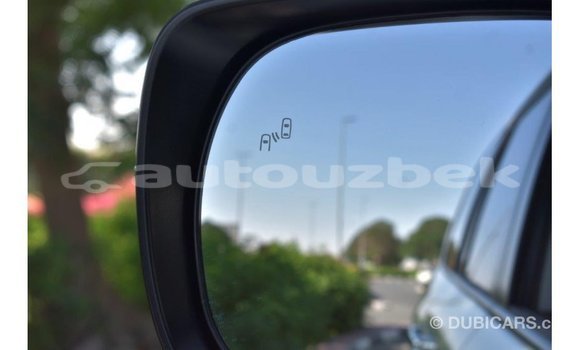 Buy Import Toyota Land Cruiser White Car in Import - Dubai in Andijon Buy Import Toyota Land Cruiser White Car in Import - Dubai in Andijon