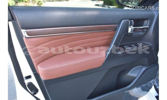 Buy Import Toyota Land Cruiser White Car in Import - Dubai in Andijon Buy Import Toyota Land Cruiser White Car in Import - Dubai in Andijon