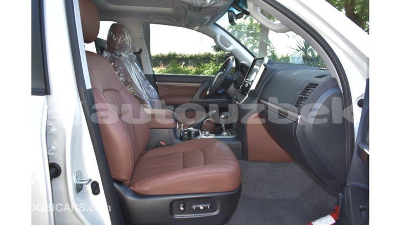Big with watermark toyota land cruiser andijon import dubai 1841