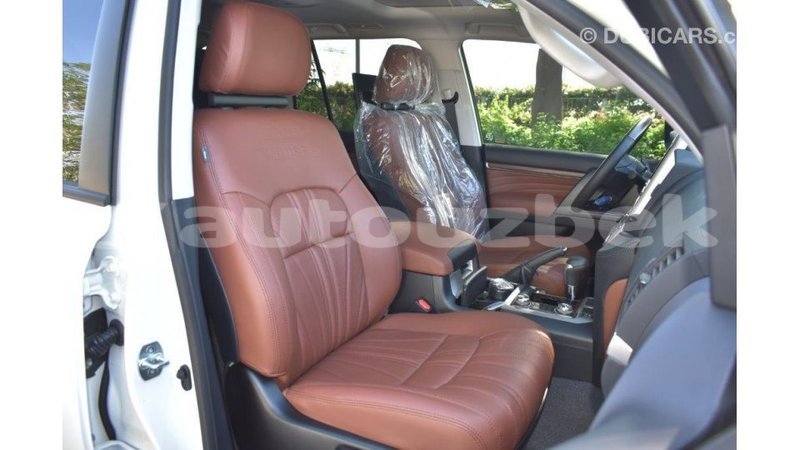 Big with watermark toyota land cruiser andijon import dubai 1841