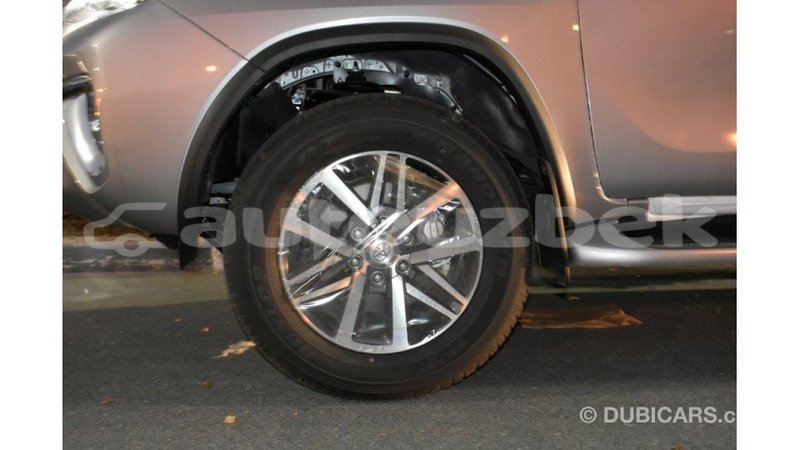 Big with watermark toyota fortuner andijon import dubai 1843
