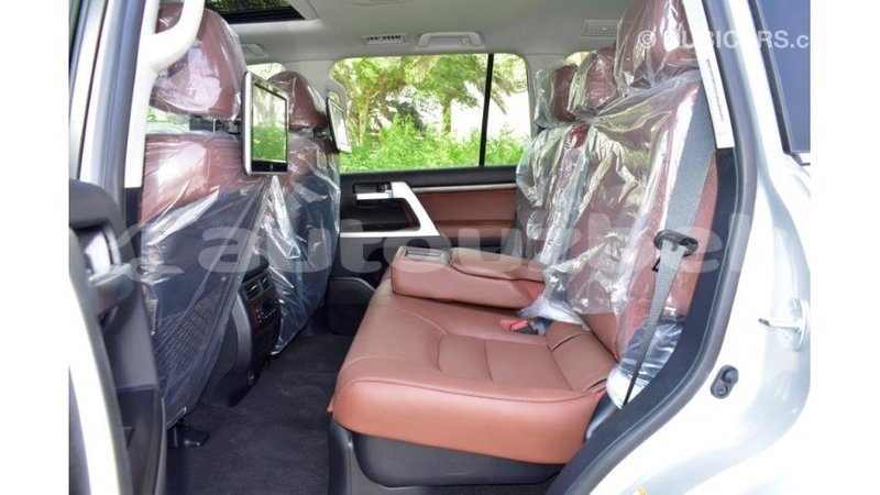Big with watermark toyota land cruiser andijon import dubai 1844