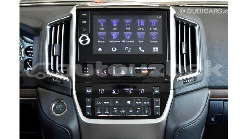 Big with watermark toyota land cruiser andijon import dubai 1844