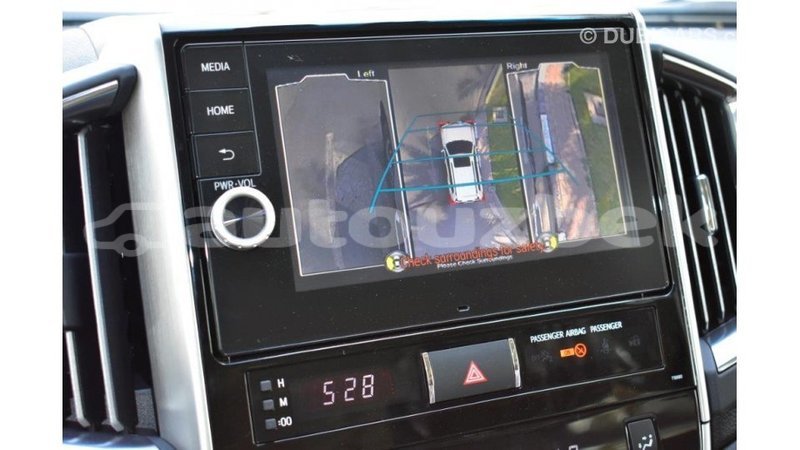 Big with watermark toyota land cruiser andijon import dubai 1844