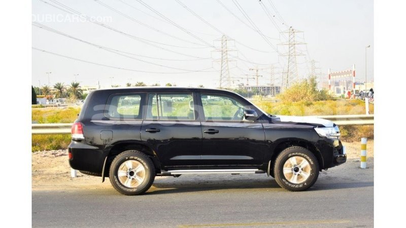 Big with watermark toyota land cruiser andijon import dubai 1845