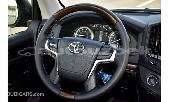 Buy Import Toyota Land Cruiser Black Car in Import - Dubai in Andijon Buy Import Toyota Land Cruiser Black Car in Import - Dubai in Andijon