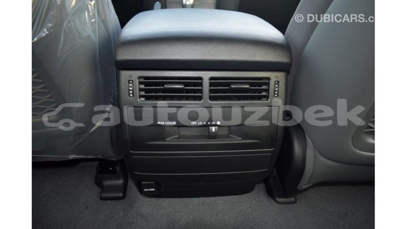 Big with watermark toyota land cruiser andijon import dubai 1845