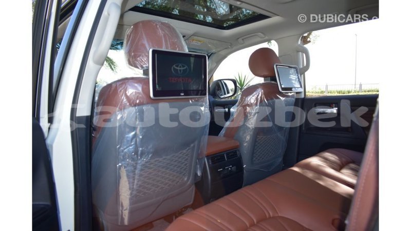 Big with watermark toyota land cruiser andijon import dubai 1849