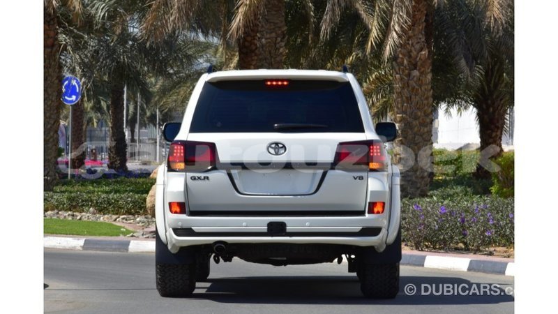 Big with watermark toyota land cruiser andijon import dubai 1849