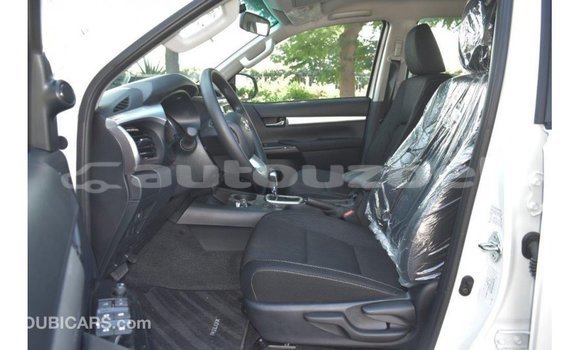 Buy Import Toyota Hilux White Car in Import - Dubai in Andijon Buy Import Toyota Hilux White Car in Import - Dubai in Andijon