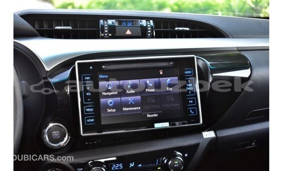 Buy Import Toyota Hilux White Car in Import - Dubai in Andijon Buy Import Toyota Hilux White Car in Import - Dubai in Andijon