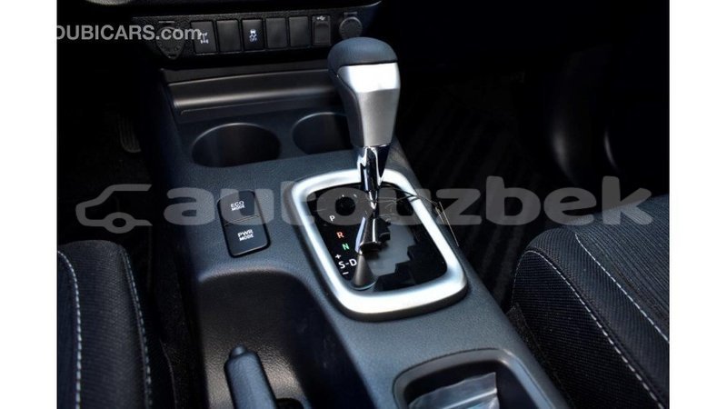 Big with watermark toyota hilux andijon import dubai 1852